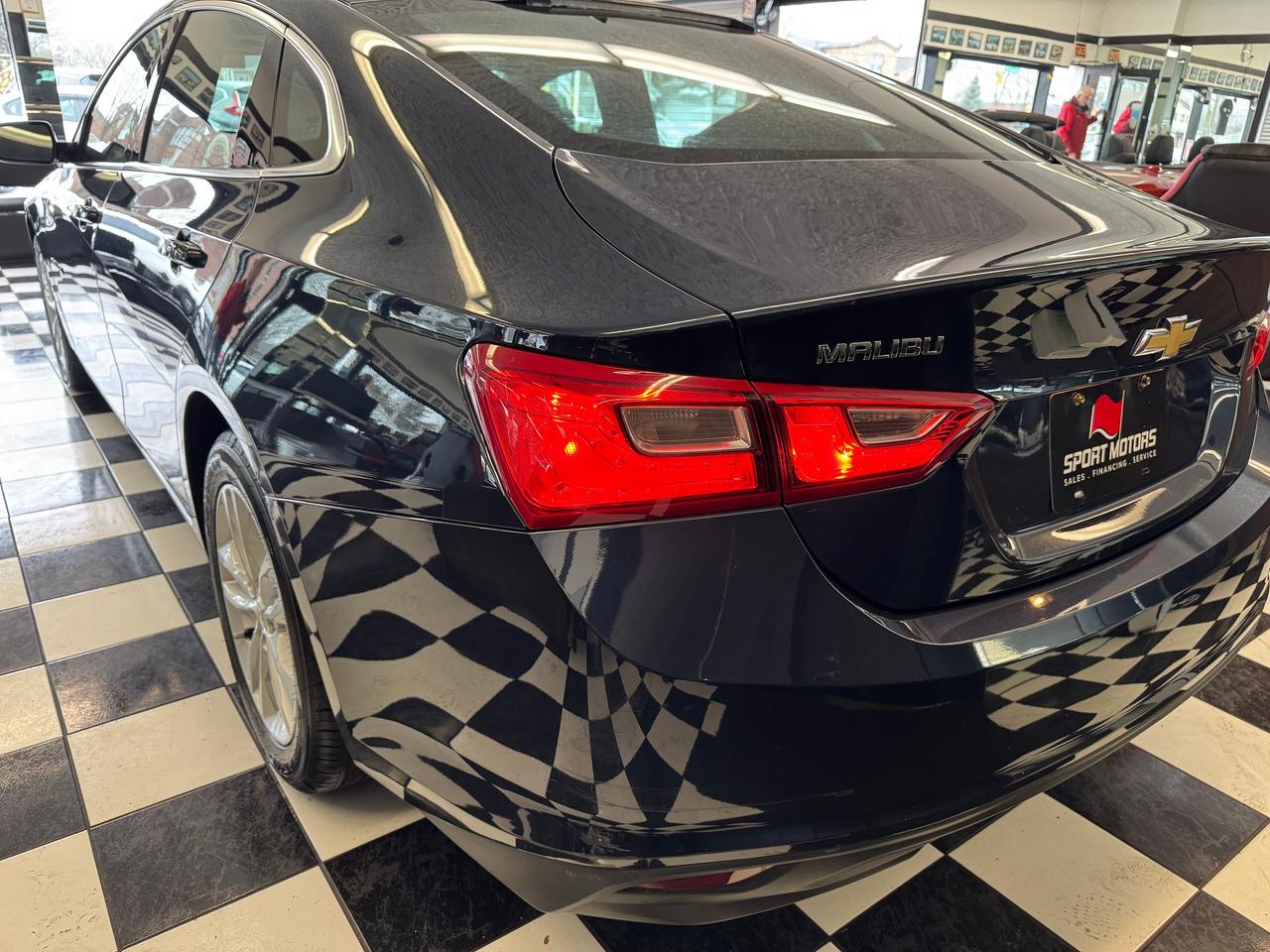 2018 Chevrolet Malibu LT+New Brakes+ApplePlay+Camera+CLEAN CARFAX Photo