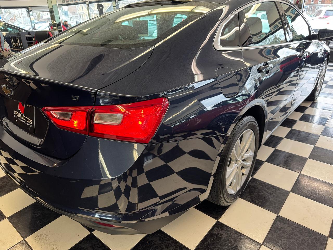 2018 Chevrolet Malibu LT+New Brakes+ApplePlay+Camera+CLEAN CARFAX Photo
