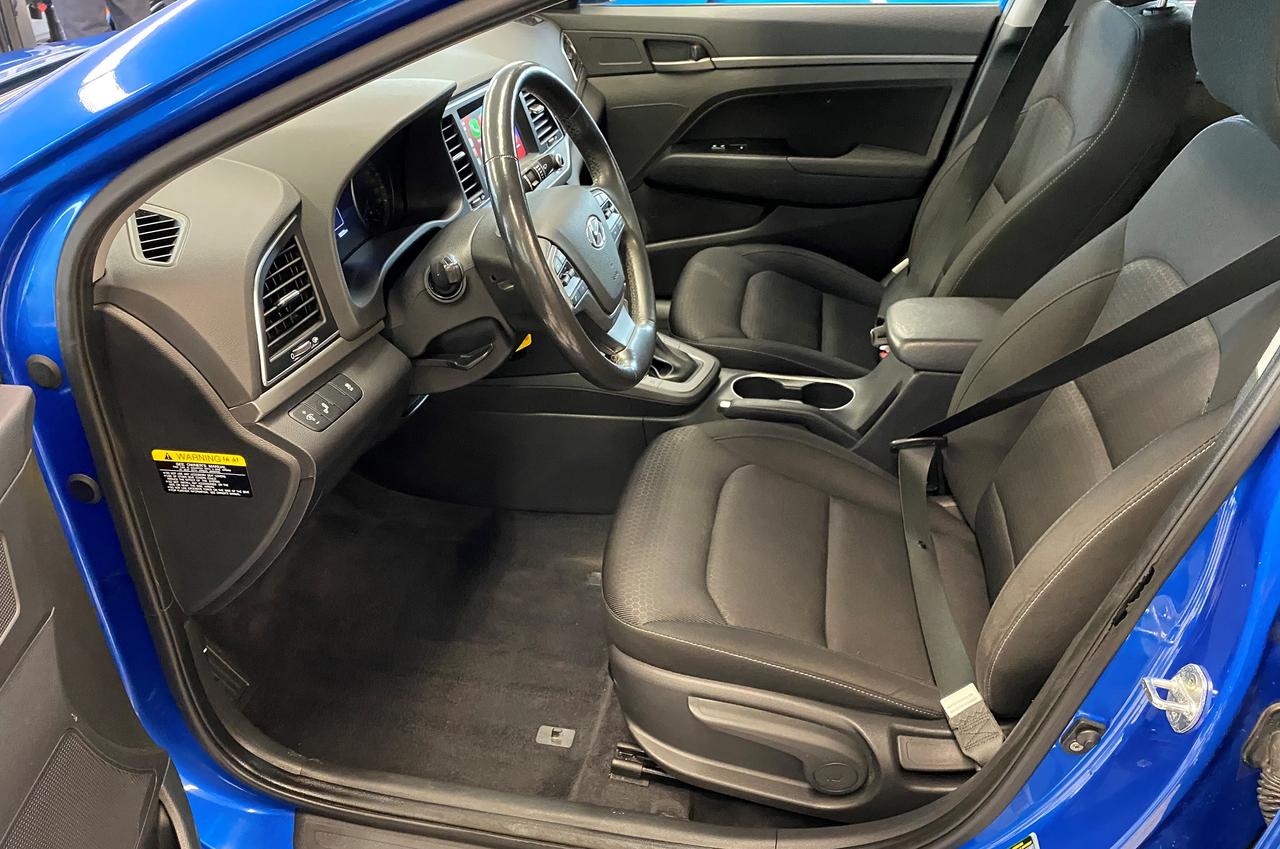 2017 Hyundai Elantra GL+Camera+ApplePlay+Heated Steering+CLEAN CARFAX Photo