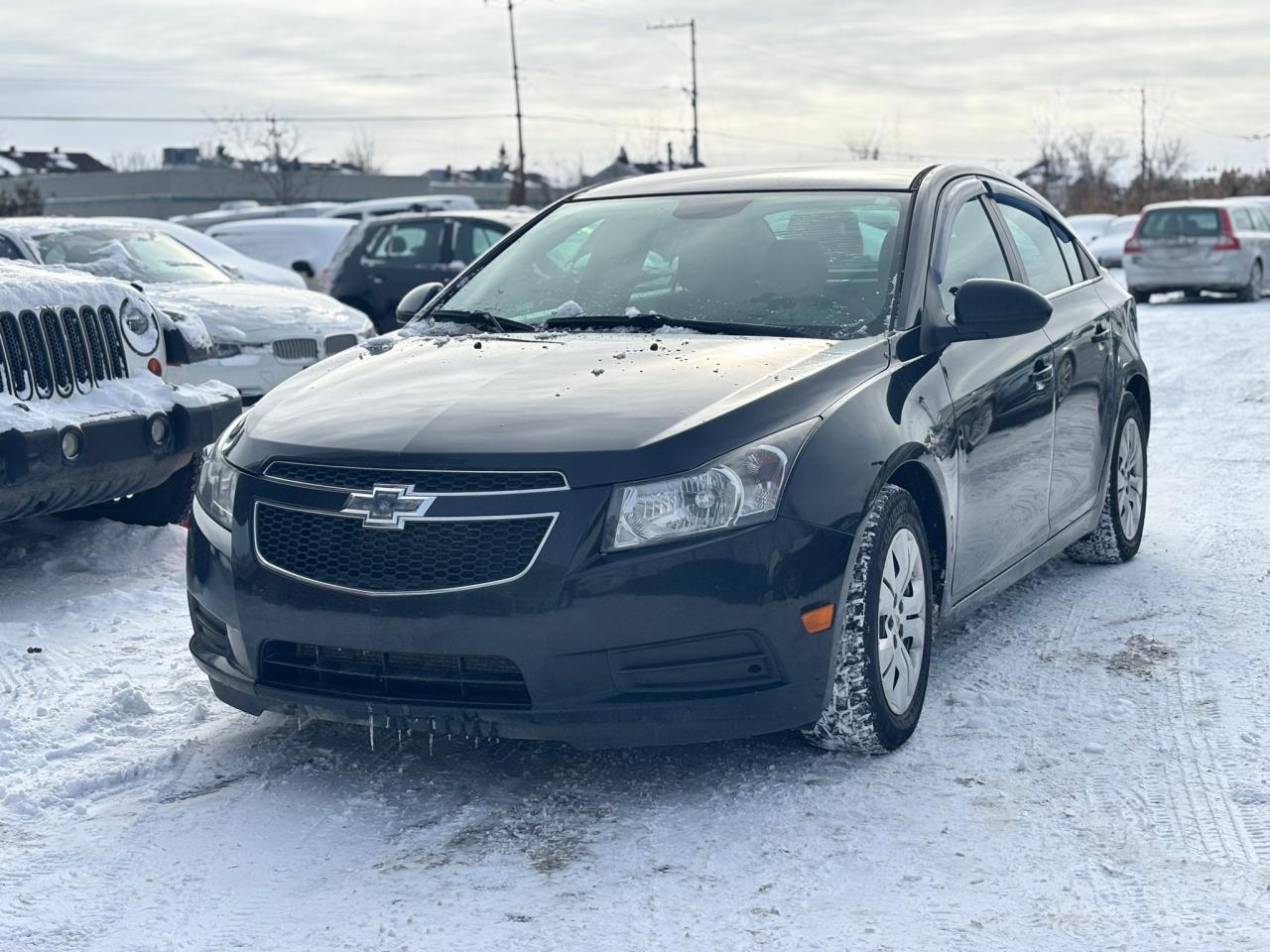 2014 Chevrolet Cruze  - Photo #2