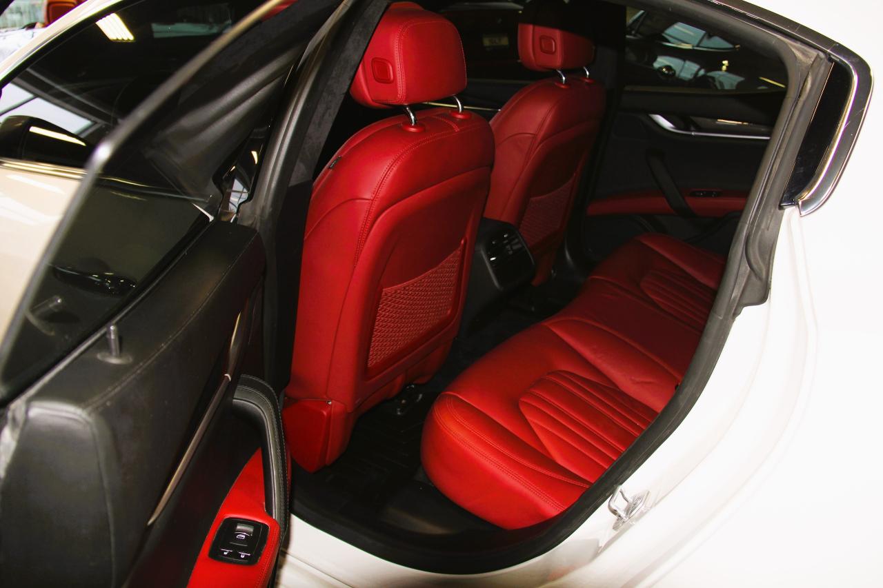 2015 Maserati Ghibli 4dr Sdn S Q4 PADDLE SHIFT - Photo #7
