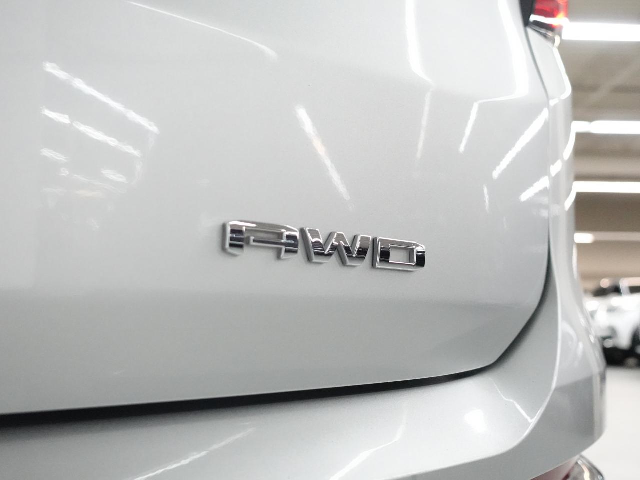 2022 GMC Terrain SLT | AWD | Nav | Leather | Sunroof | CarPlay Photo