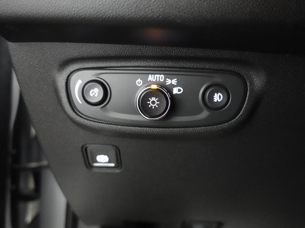 2022 GMC Terrain SLT | AWD | Nav | Leather | Sunroof | CarPlay Photo