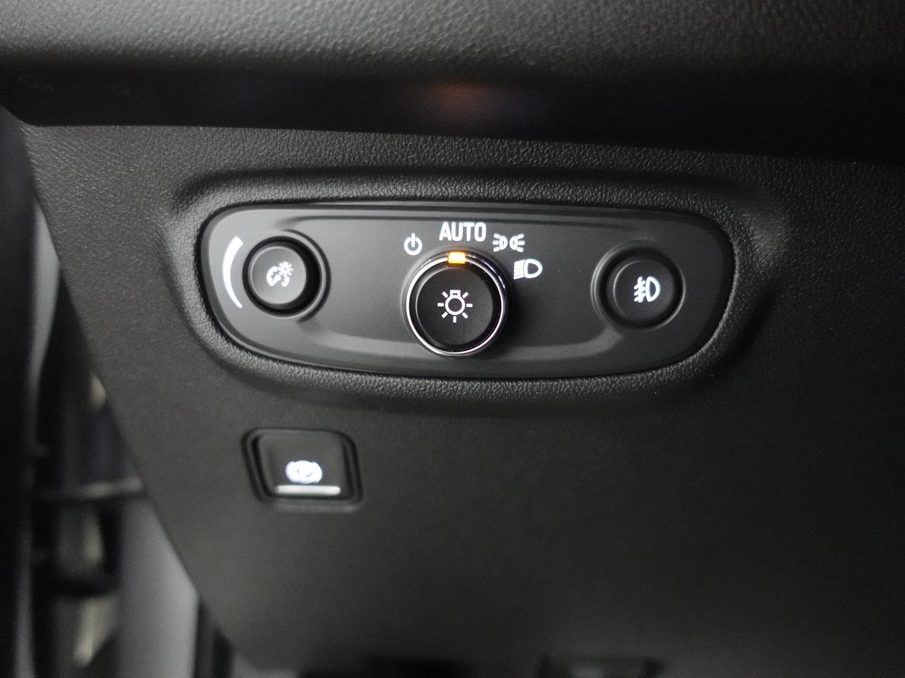 2022 GMC Terrain SLT | AWD | Nav | Leather | Sunroof | CarPlay