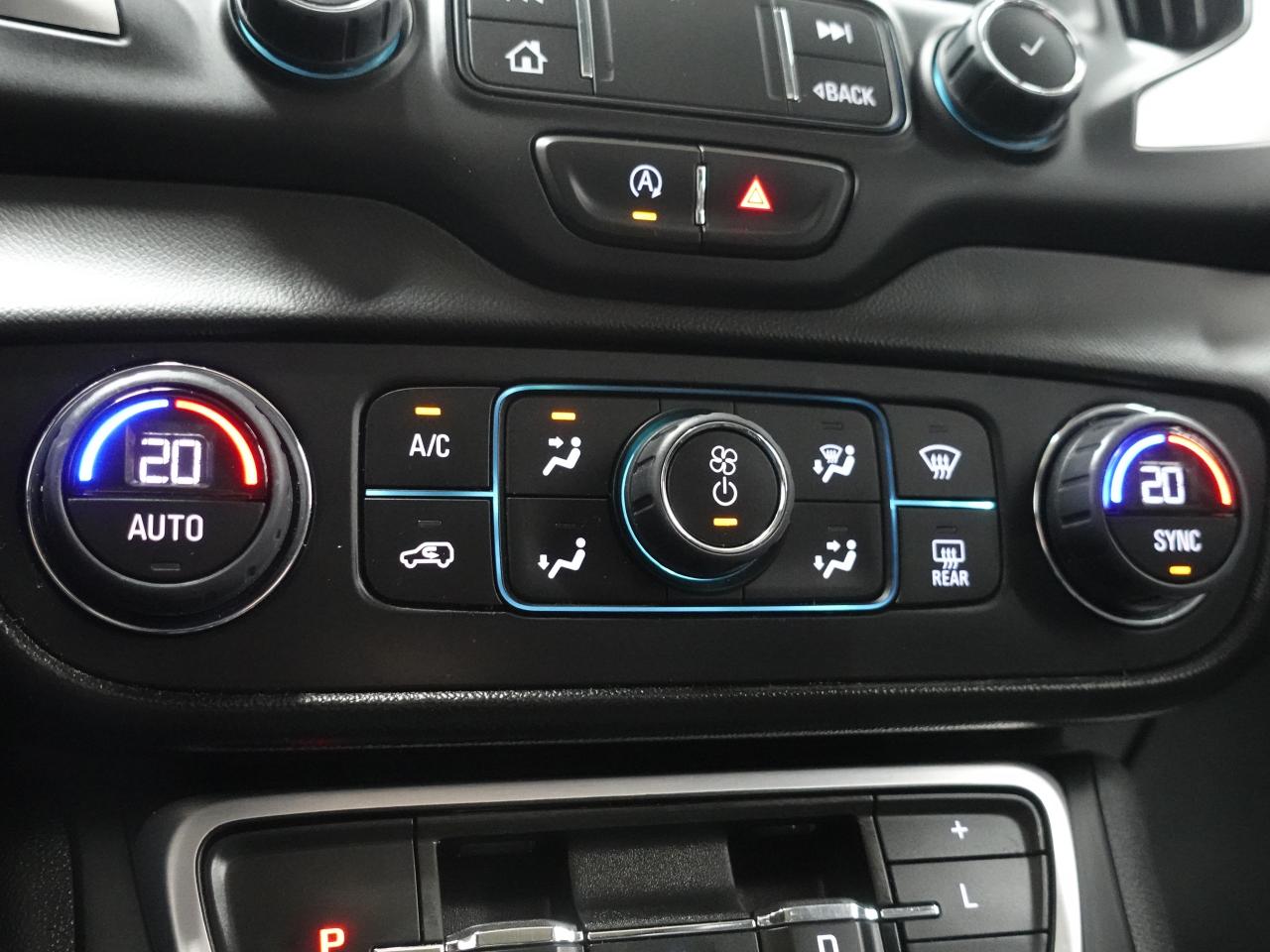 2022 GMC Terrain SLT | AWD | Nav | Leather | Sunroof | CarPlay Photo