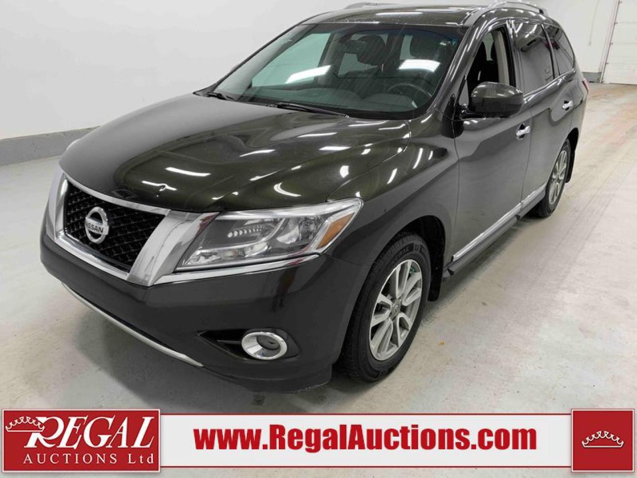 Used 2015 Nissan Pathfinder SL for sale in Calgary, AB