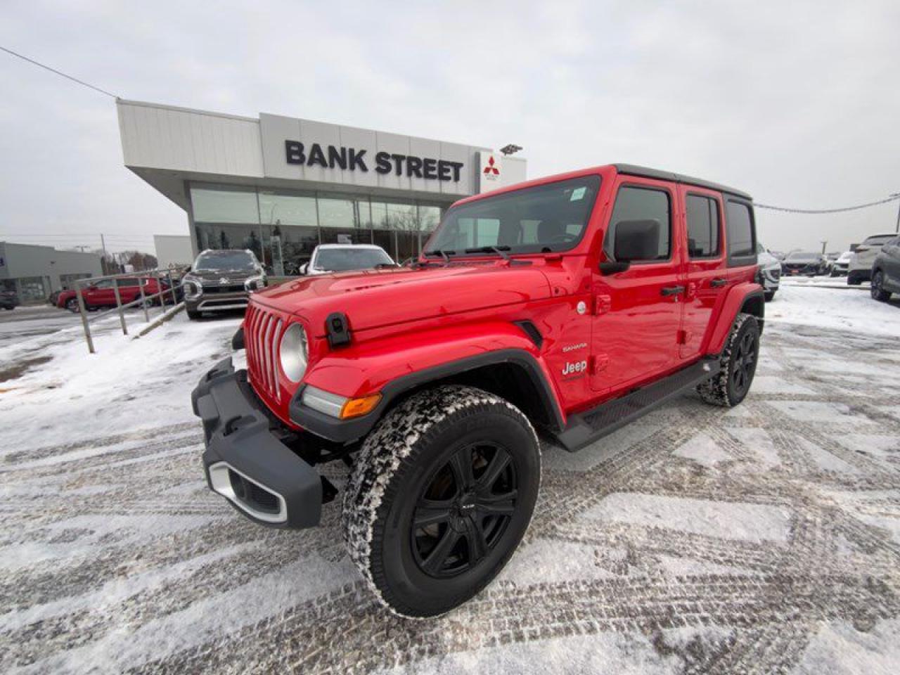 Used 2019 Jeep Wrangler Unlimited Sahara MANUAL 4x4 for sale in Gloucester, ON