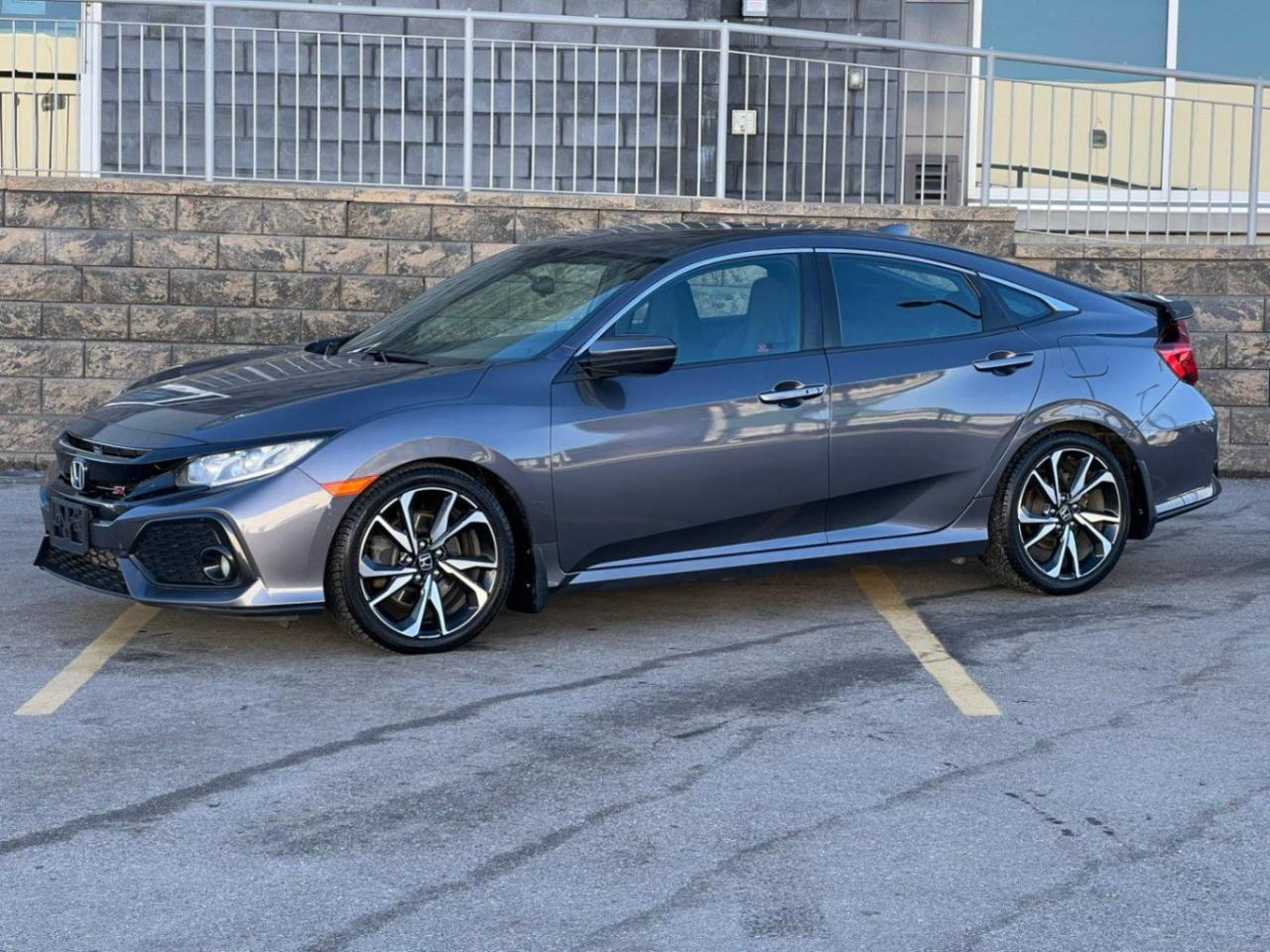 Used 2017 Honda Civic 4dr Man Si | $0 DOWN | EVERYONE APPROVED! for sale in Calgary, AB