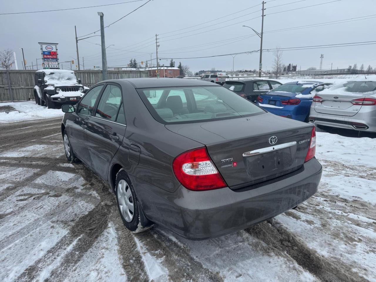 2004 Toyota Camry LE, LOW KMS, ONLY 61,000KMS, AUTO, 4 CYL, CERT - Photo #3