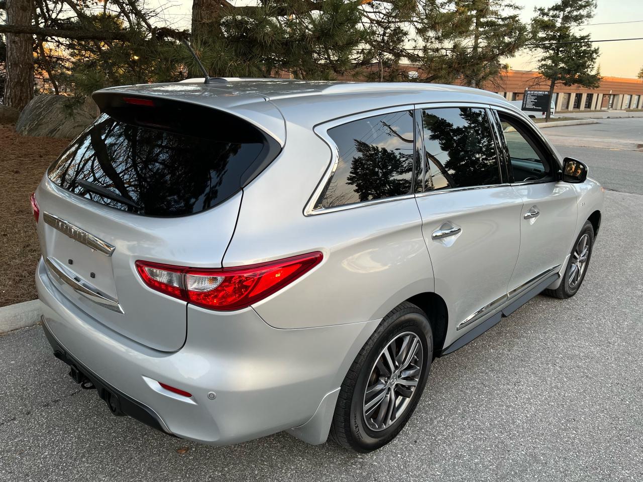 2014 Infiniti QX60 AWD 7 PASSENGER-YES,…ONLY 144,219KMS!! 1 LOCAL OWNER! - Photo #3