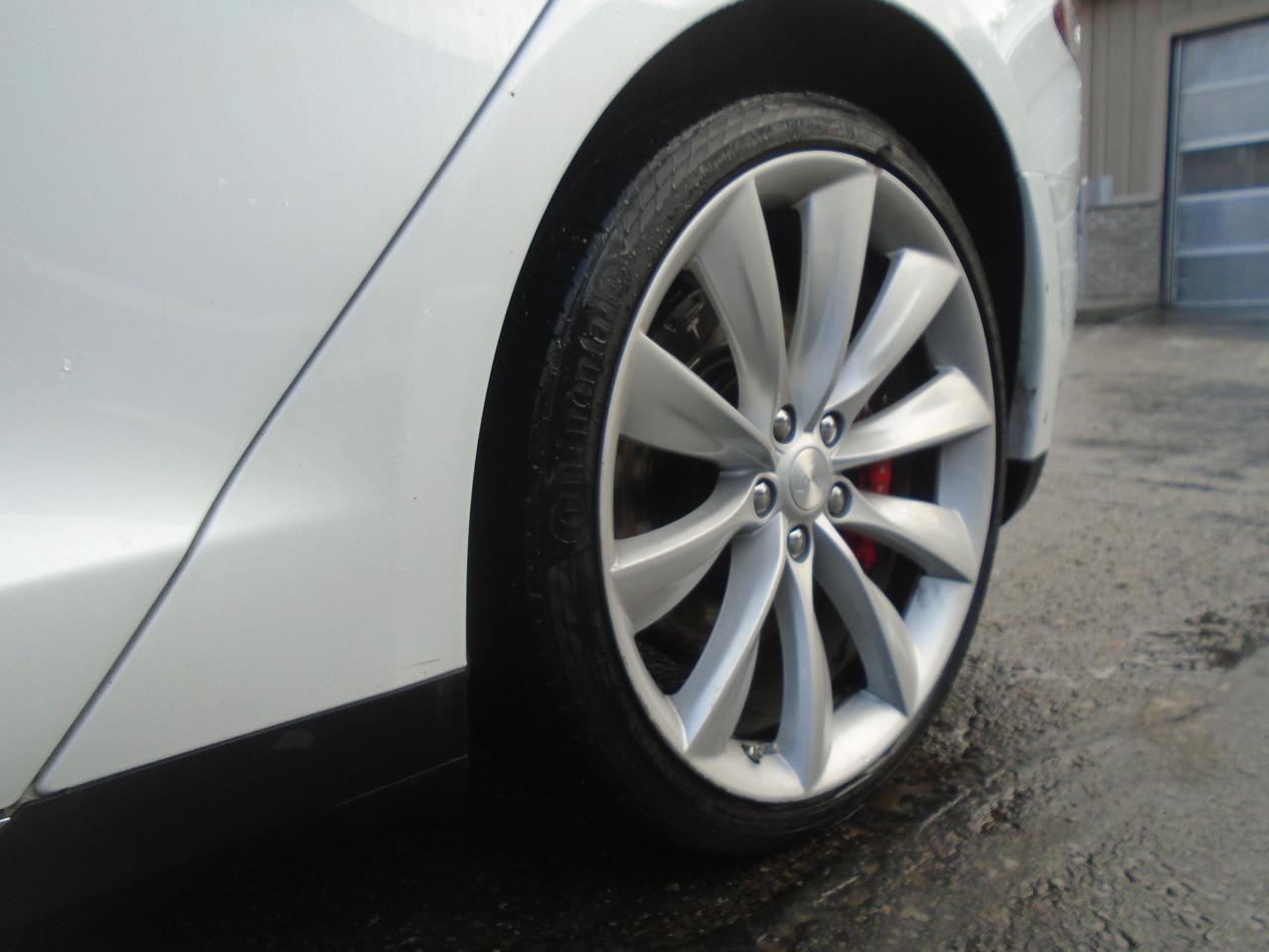 2014 Tesla Model S Sdn Performance 85 454KM FULL CHARGE - Photo #31
