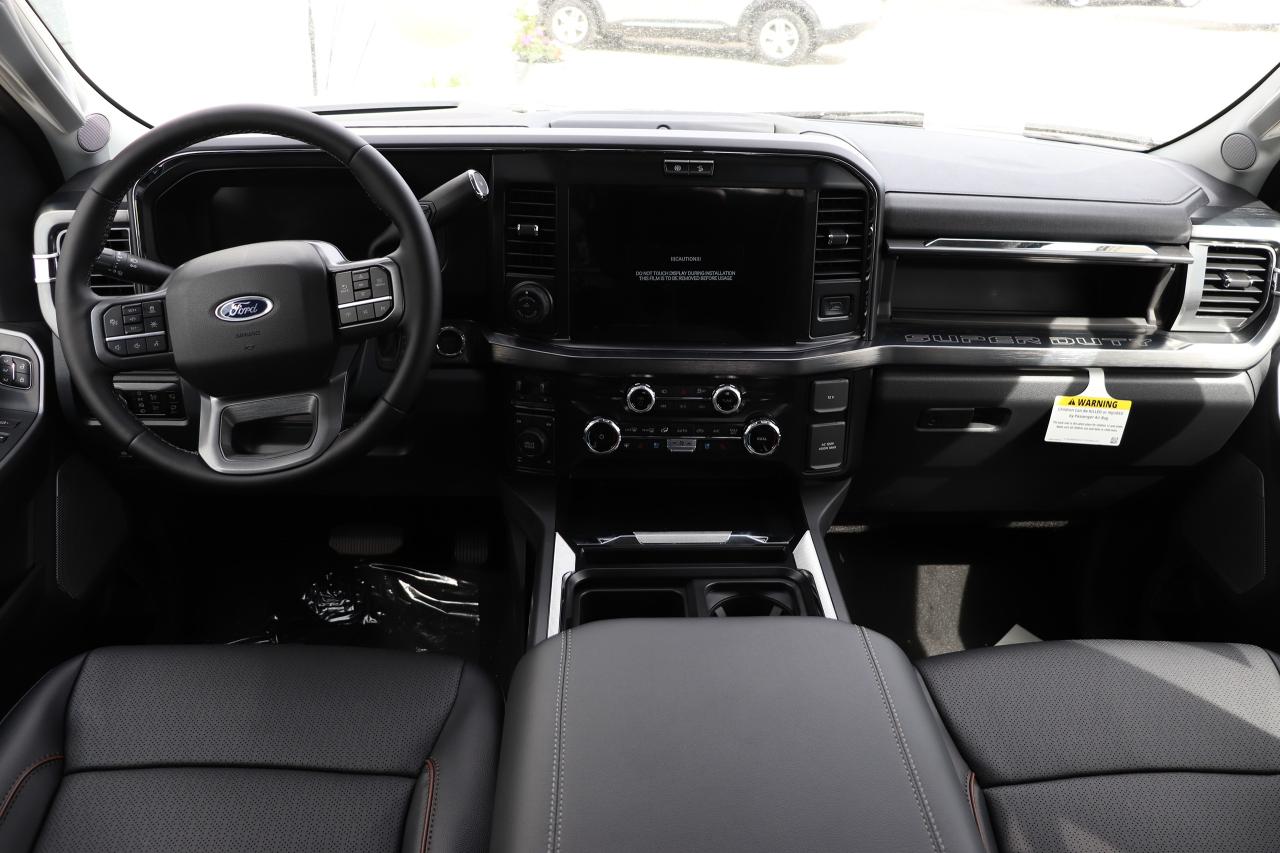 2025 Ford F-250 Super Duty SRW LARIAT 4WD CREW CAB 6.75' BOX Photo5