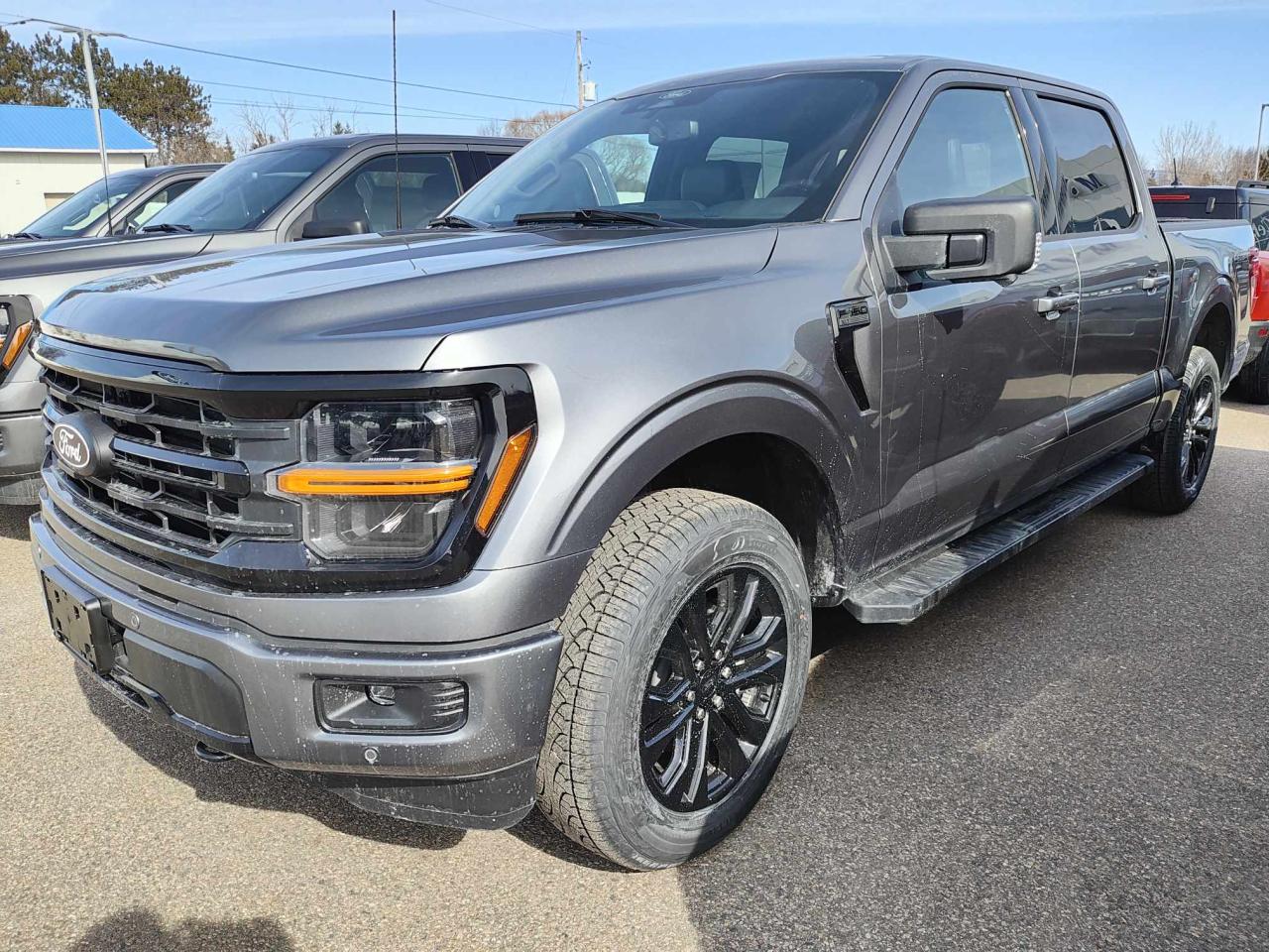 New 2025 Ford F-150 XLT for sale in Pembroke, ON