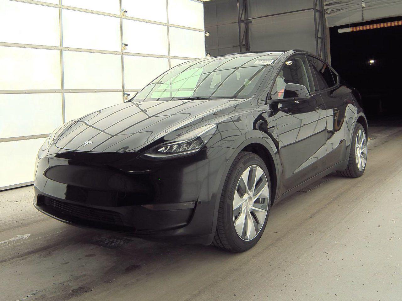 Used 2021 Tesla Model Y AUTOPILOT-1 OWNER-TESLA WARRANTY-CERTIFIED for sale in Toronto, ON