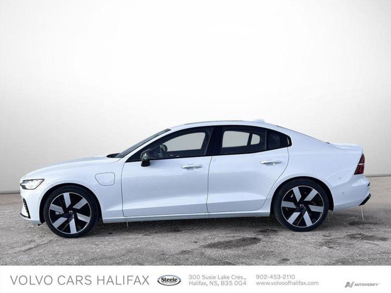 New 2025 Volvo S60 Plug-In Hybrid Ultra Dark Theme for sale in Halifax, NS