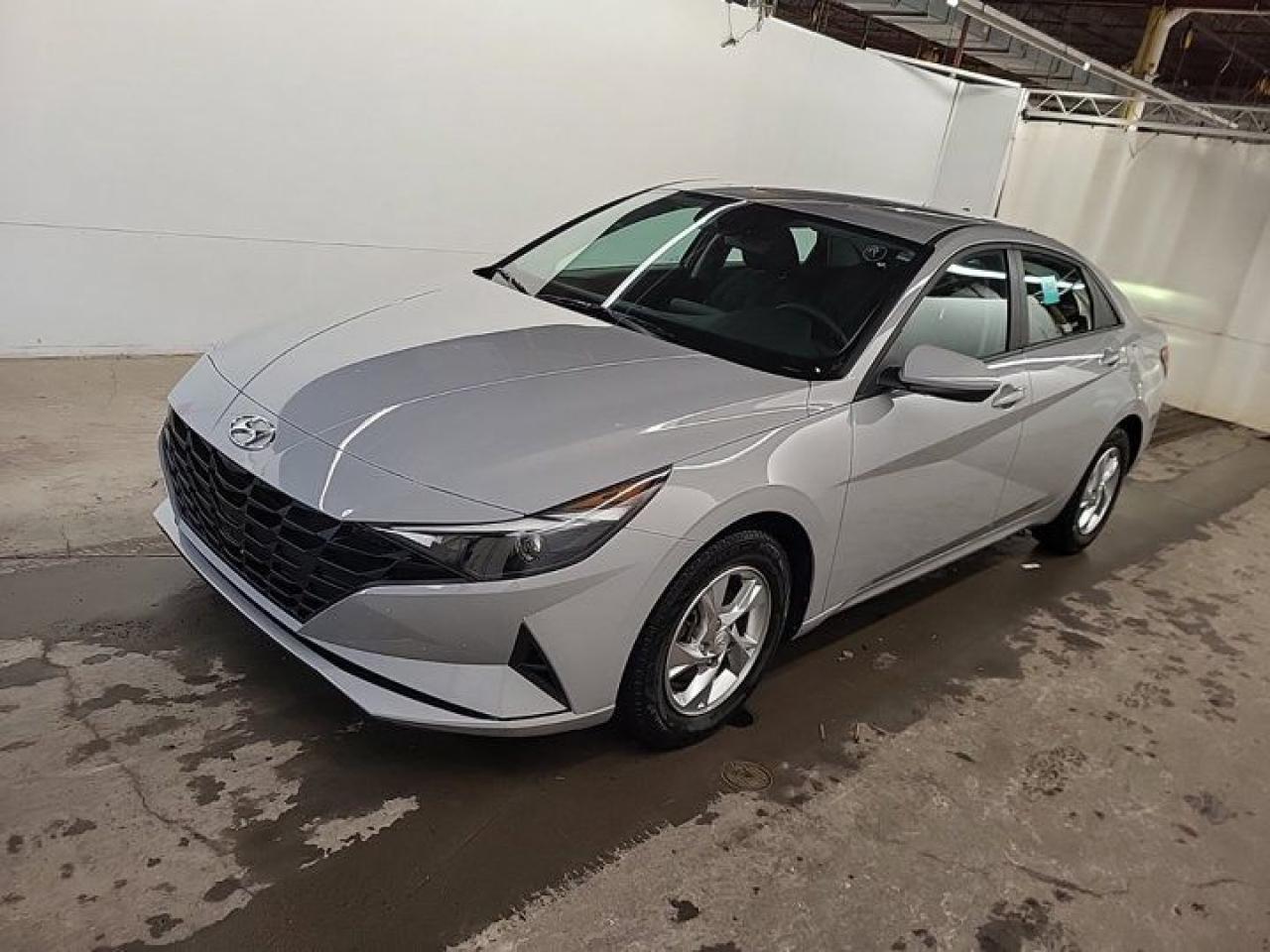 Used 2023 Hyundai Elantra Essential | Heated Seats | CarPlay + Android | Rear Camera | Alloy Wheels and more! for sale in Guelph, ON