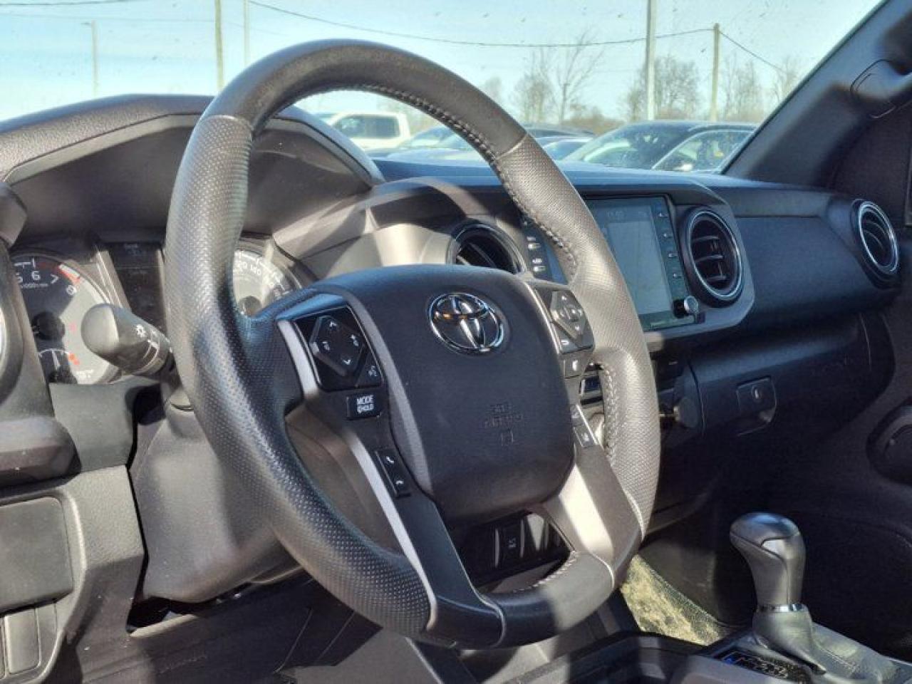 Used 2022 Toyota Tacoma TRD Sport | Double Cab | Nav | Power Seat | Heated Seats | CarPlay + Android | Rear Camera & more!! for sale in Guelph, ON