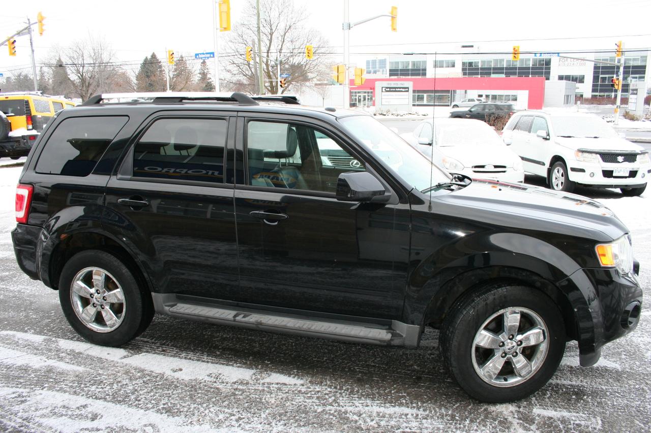 2010 Ford Escape  - Photo #4