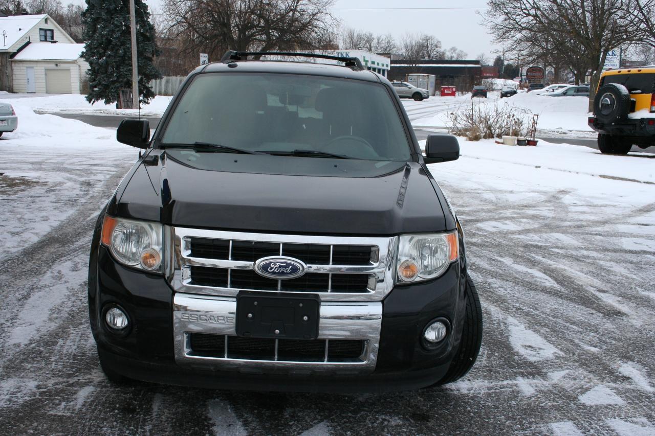 2010 Ford Escape  - Photo #2