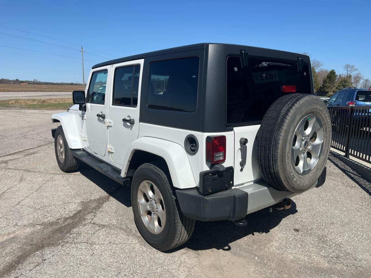 2013 Jeep Wrangler Sahara | Navigation | Heated Seats | Cruise Control - Photo #3