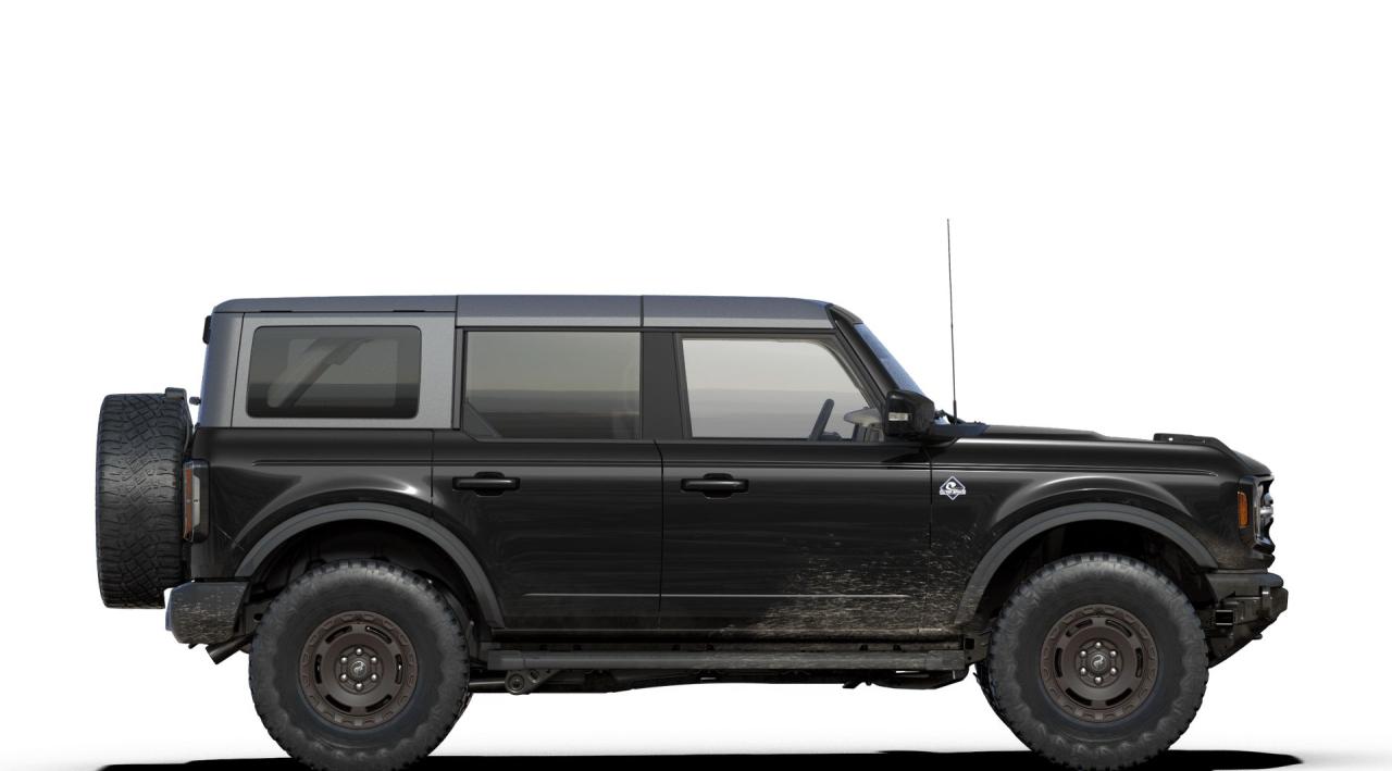 2025 Ford Bronco Outer Banks Photo4