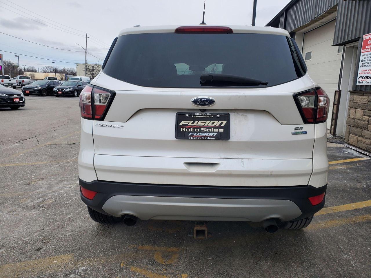 2018 Ford Escape SE 4WD-HEATED SEATS-REAR CAMERA-BLUETOOTH - Photo #4