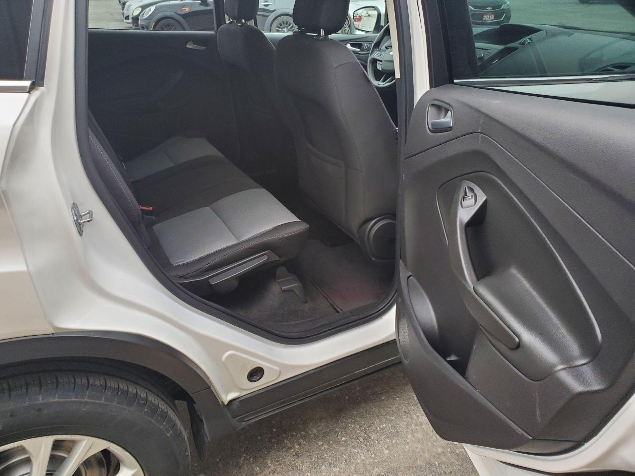 2018 Ford Escape SE 4WD-HEATED SEATS-REAR CAMERA-BLUETOOTH - Photo #20