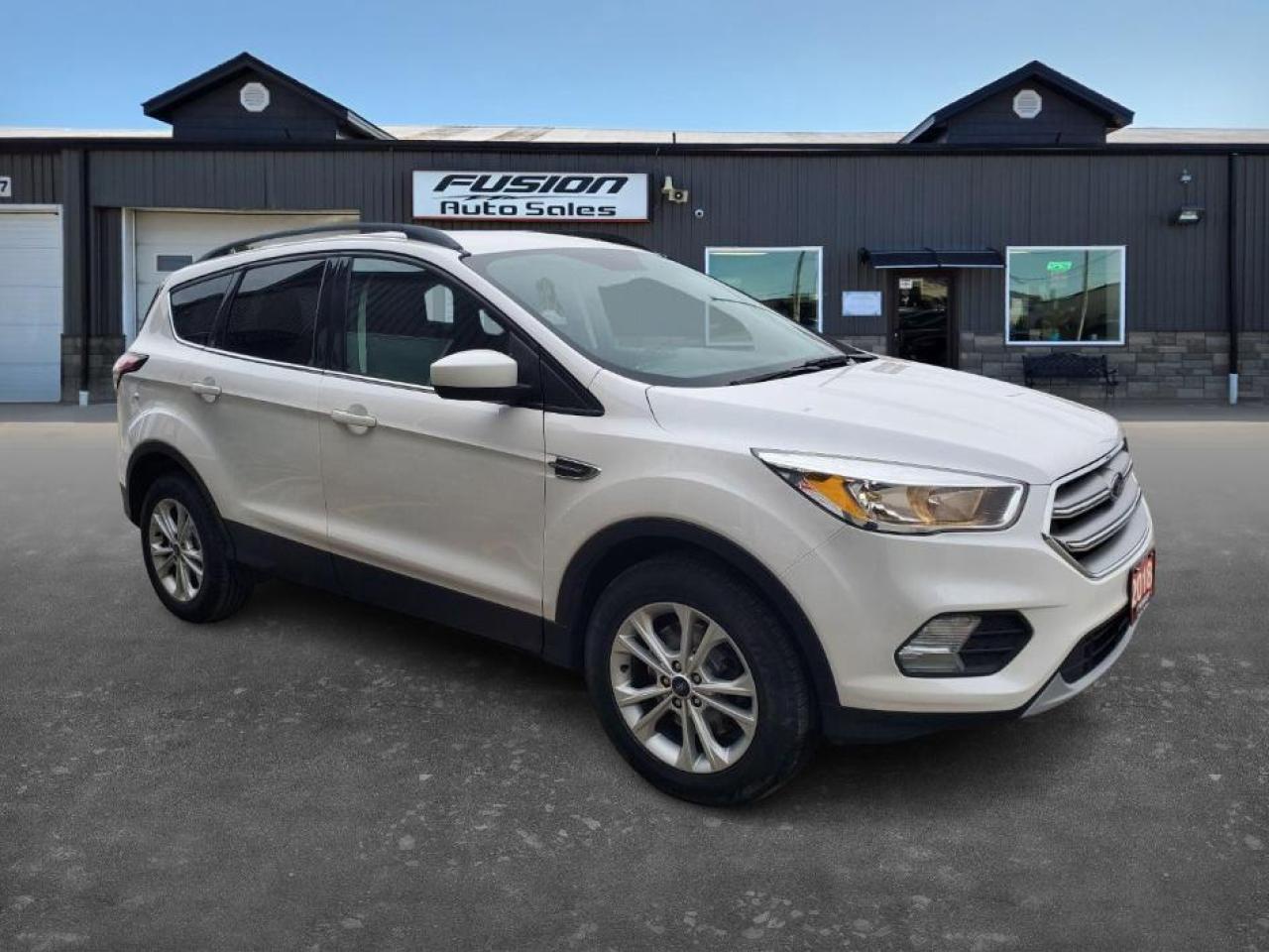 2018 Ford Escape SE 4WD-HEATED SEATS-REAR CAMERA-BLUETOOTH - Photo #6