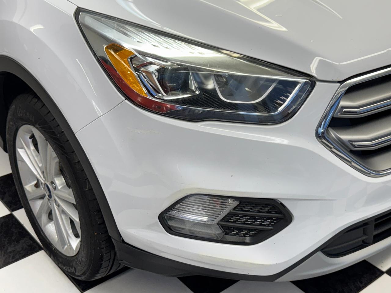 2017 Ford Escape SE+ApplePlay+Camera+New Brakes+CLEAN CARFAX - Photo #33