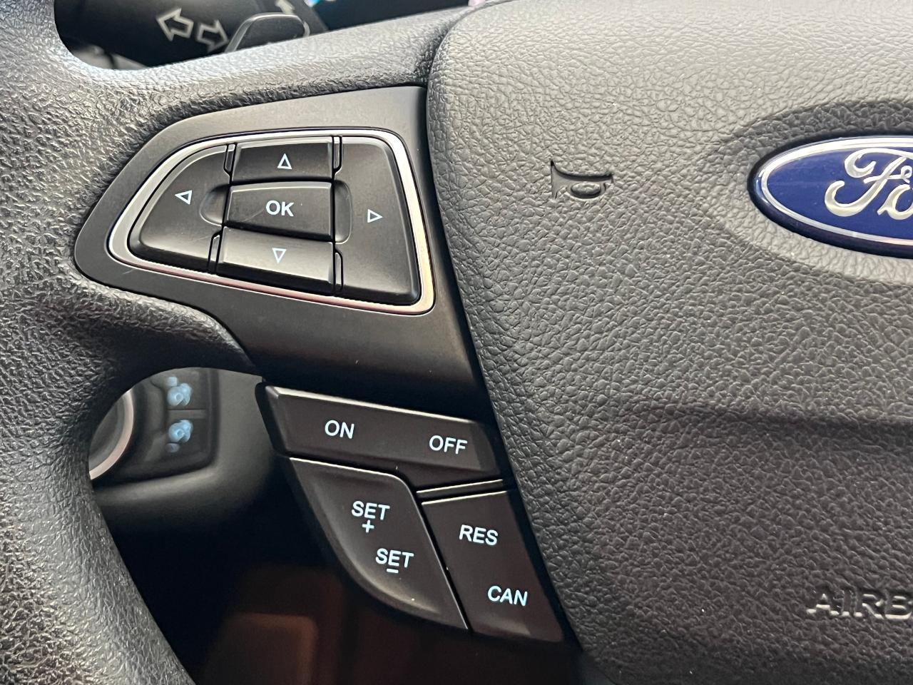 2017 Ford Escape SE+ApplePlay+Camera+New Brakes+CLEAN CARFAX - Photo #39