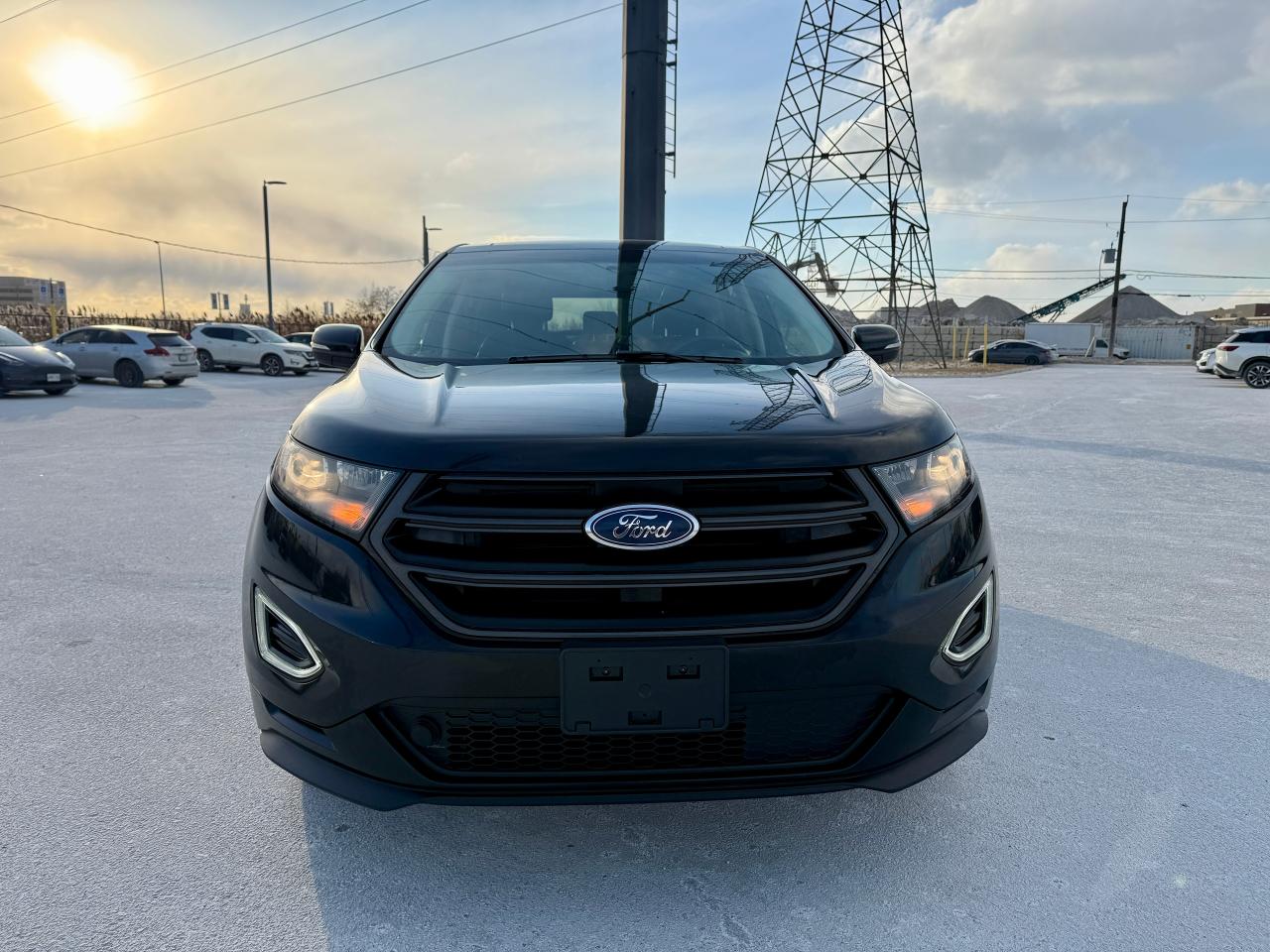 2017 Ford Edge 4dr Sport AWD Photo2