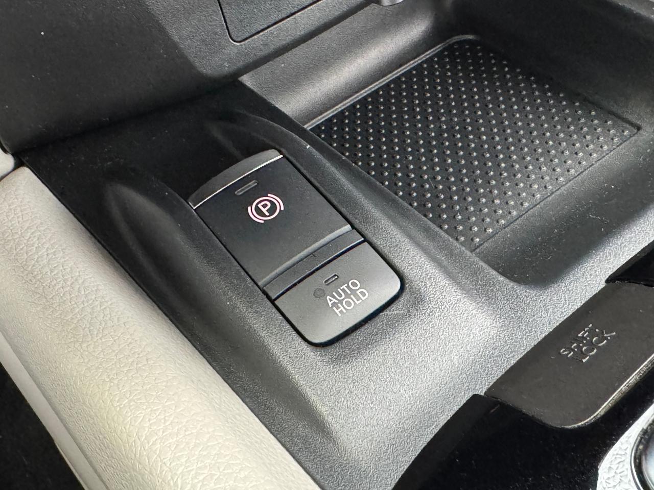 2022 Nissan Qashqai SV AWD+Roof+Adaptive Cruise+RMT Start+CLEAN CARFAX - Photo #38