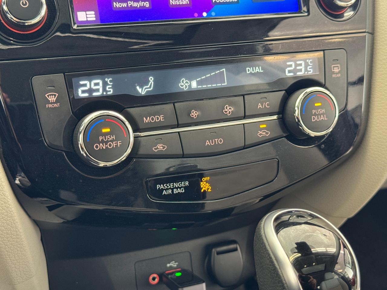 2022 Nissan Qashqai SV AWD+Roof+Adaptive Cruise+RMT Start+CLEAN CARFAX - Photo #36
