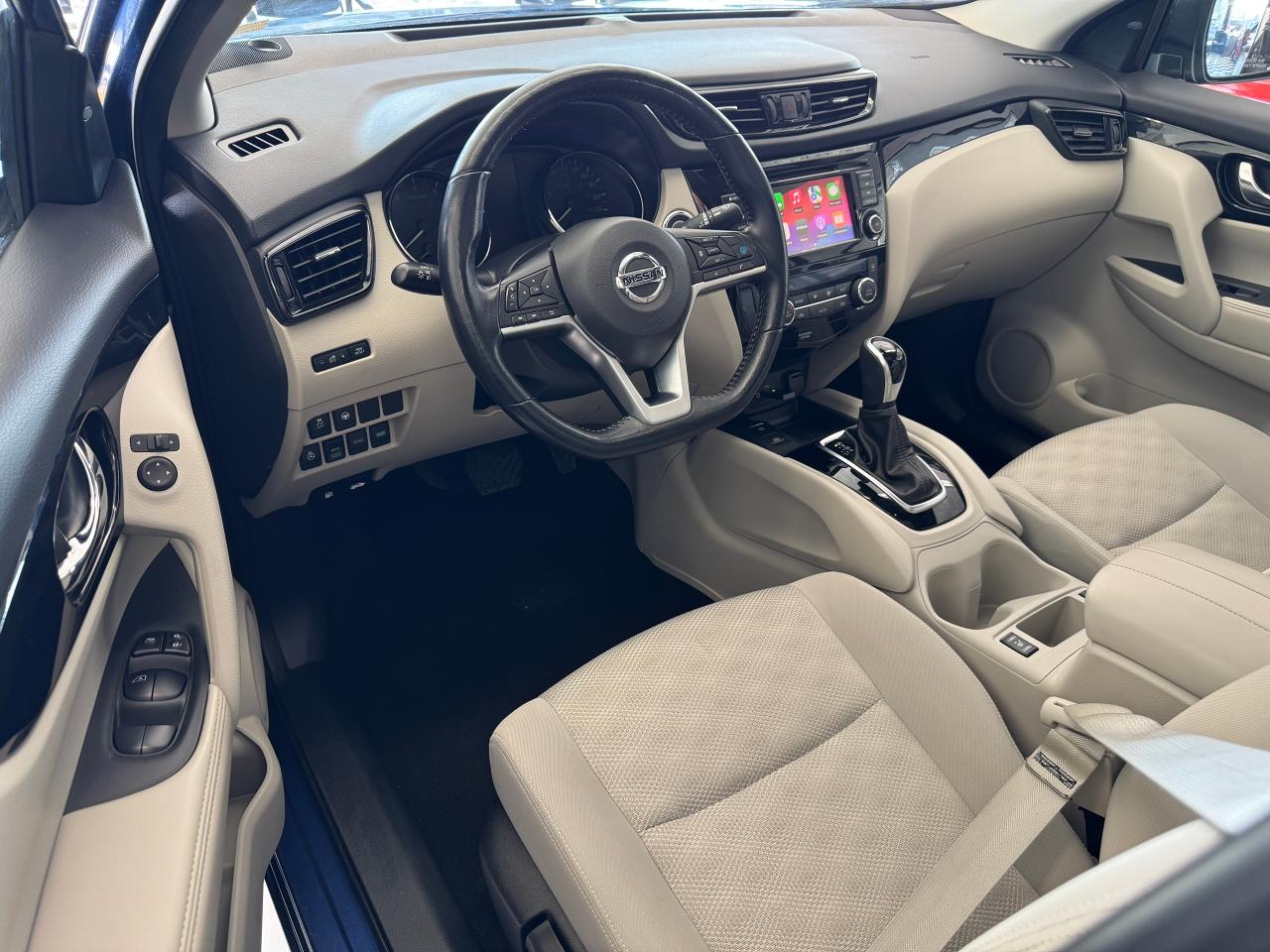 2022 Nissan Qashqai SV AWD+Roof+Adaptive Cruise+RMT Start+CLEAN CARFAX - Photo #21