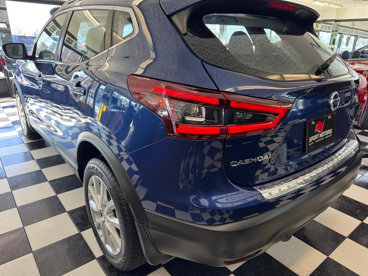 2022 Nissan Qashqai SV AWD+Roof+Adaptive Cruise+RMT Start+CLEAN CARFAX - Photo #42