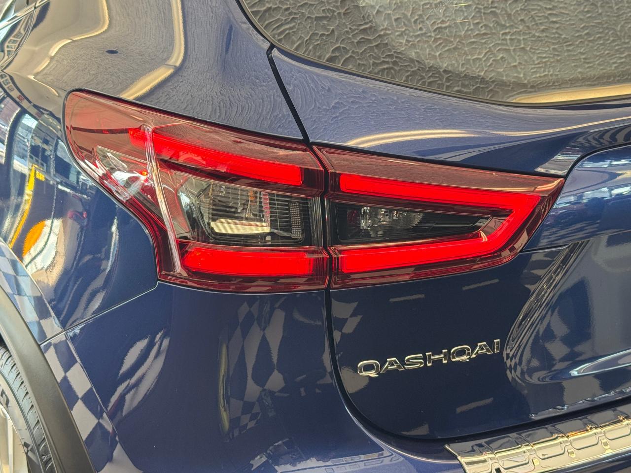 2022 Nissan Qashqai SV AWD+Roof+Adaptive Cruise+RMT Start+CLEAN CARFAX - Photo #63