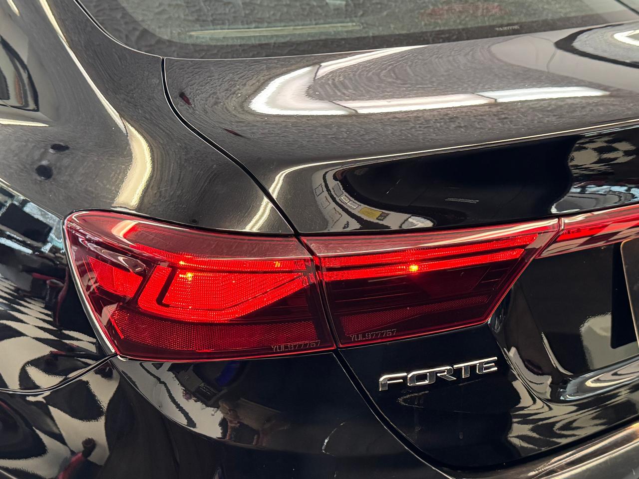 2019 Kia Forte LX+ApplePlay+Camera+Heated Steering+CLEAN CARFAX Photo127