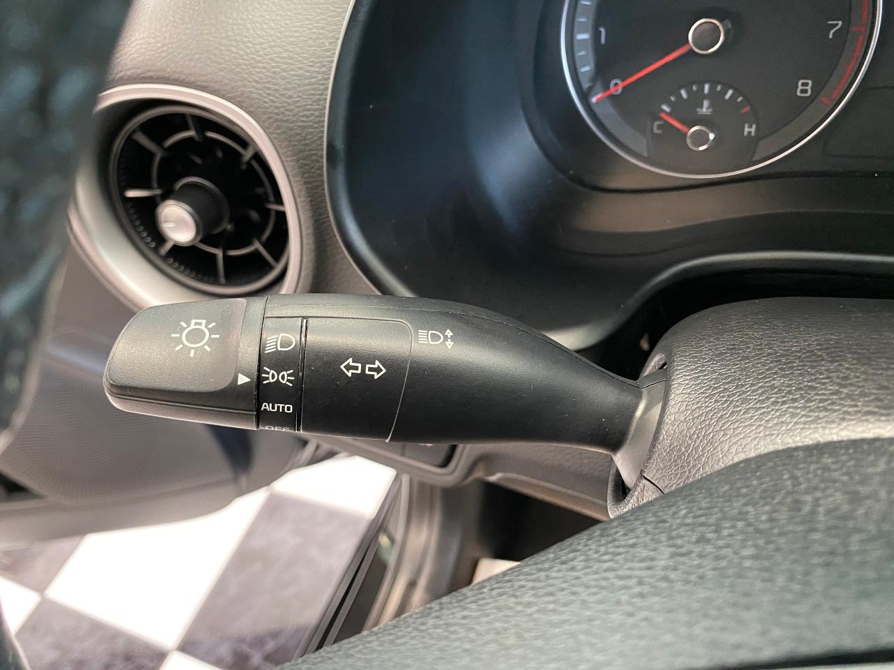 2019 Kia Forte LX+ApplePlay+Camera+Heated Steering+CLEAN CARFAX Photo117