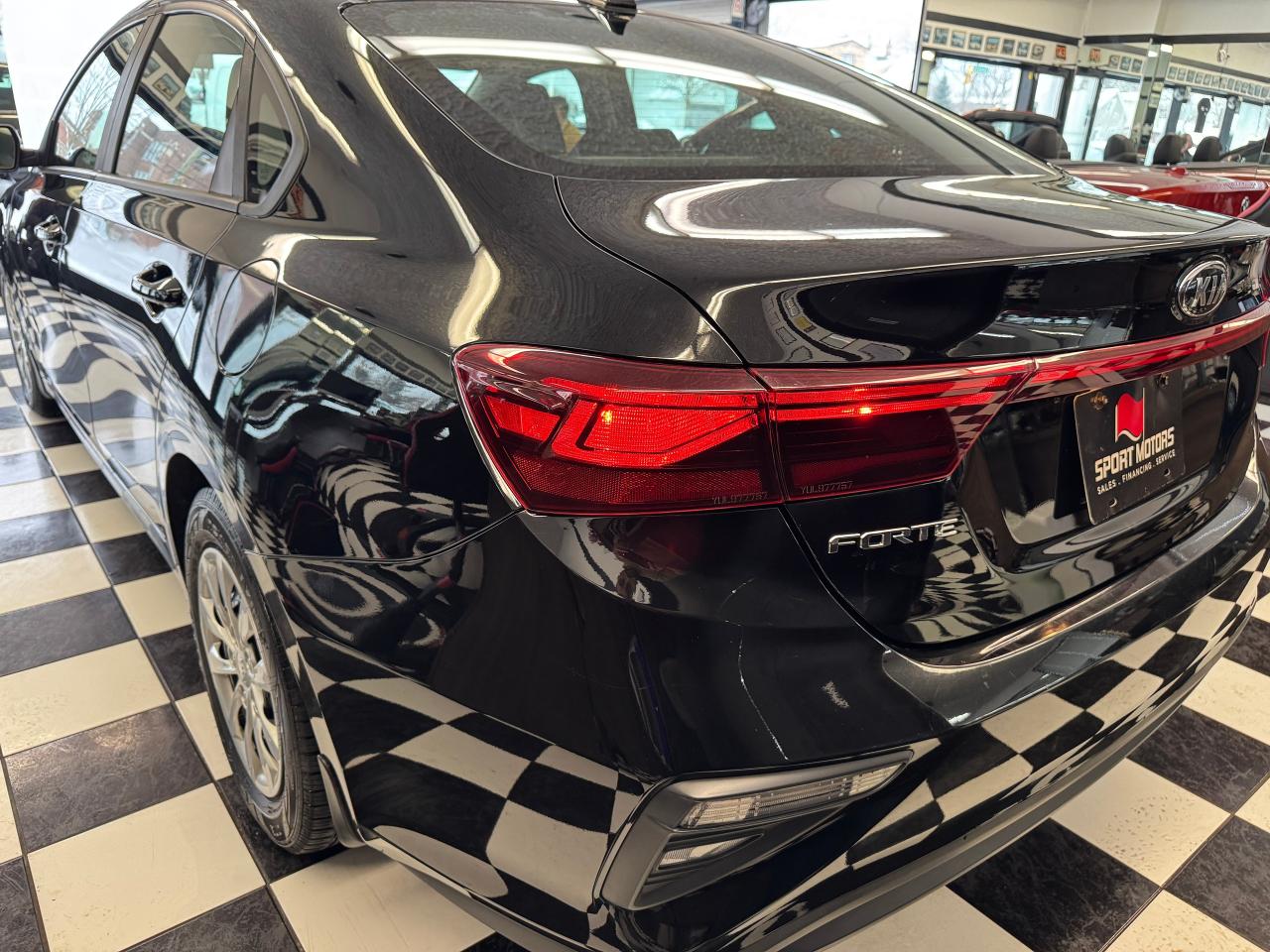 2019 Kia Forte LX+ApplePlay+Camera+Heated Steering+CLEAN CARFAX Photo102