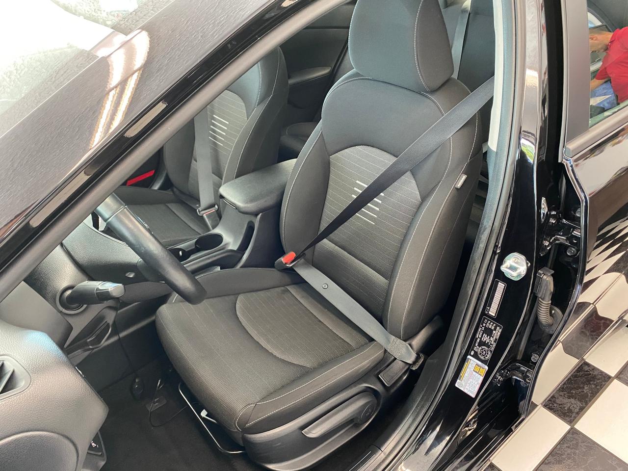 2019 Kia Forte LX+ApplePlay+Camera+Heated Steering+CLEAN CARFAX Photo84