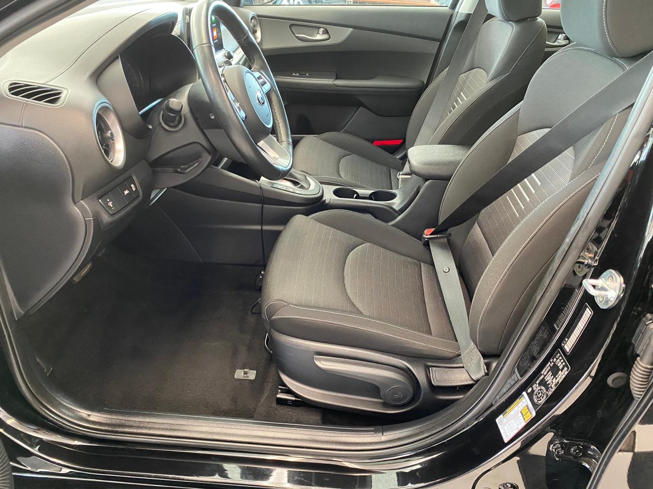 2019 Kia Forte LX+ApplePlay+Camera+Heated Steering+CLEAN CARFAX Photo83