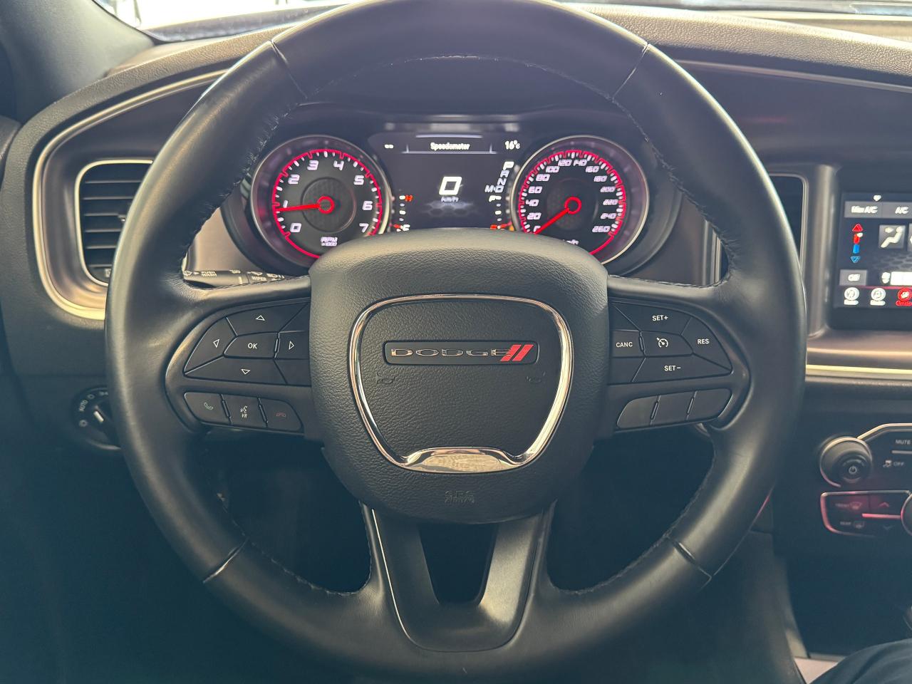 2019 Dodge Charger SXT+ApplePlay+Camera+CLEAN CARFAX Photo75
