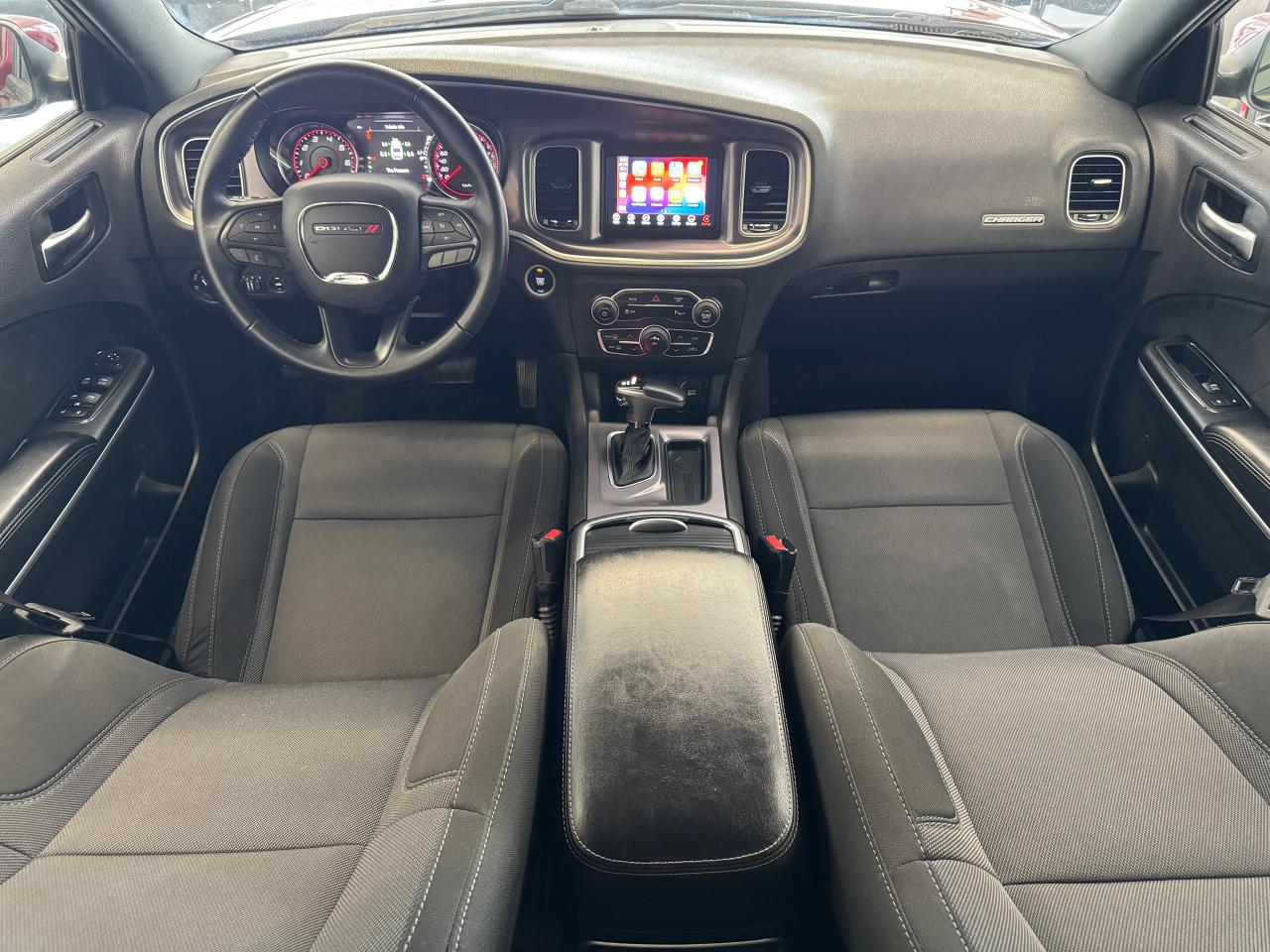2019 Dodge Charger SXT+ApplePlay+Camera+CLEAN CARFAX - Photo #2