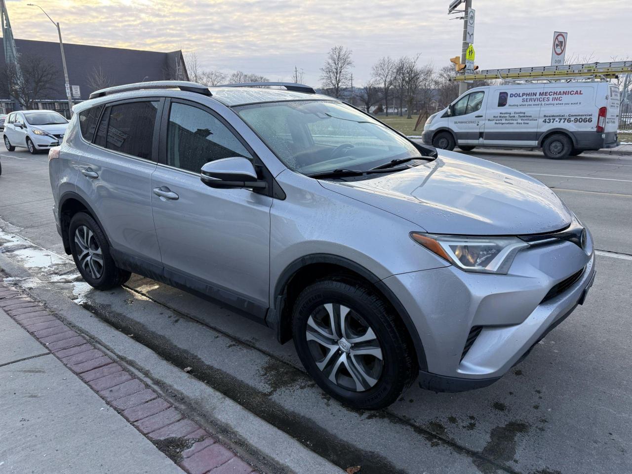 2017 Toyota RAV4 AWD 4dr LE - Photo #6