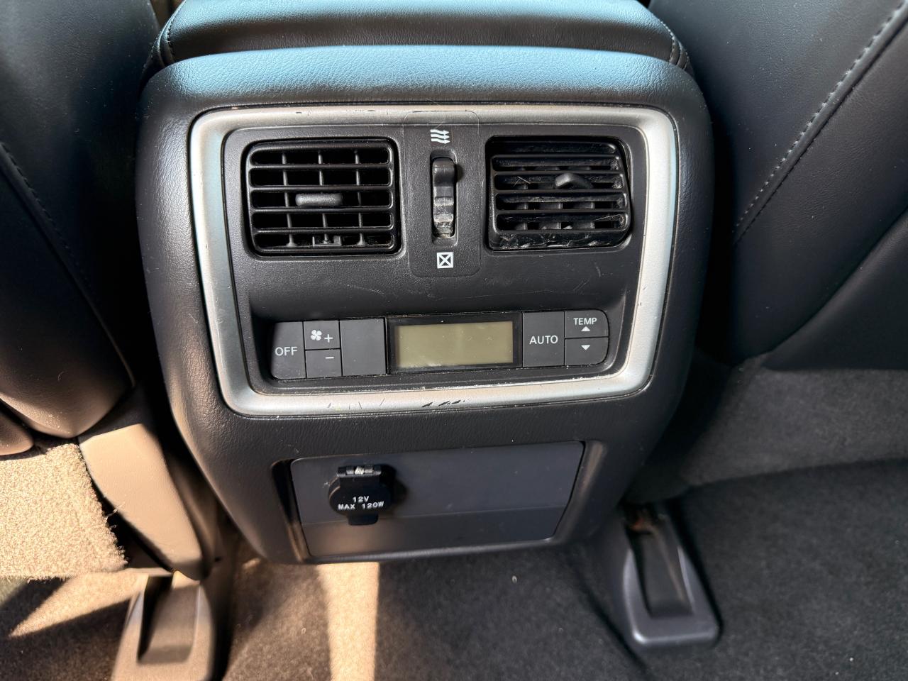 2014 Infiniti QX60 AWD 4dr Hybrid Premium - Photo #20