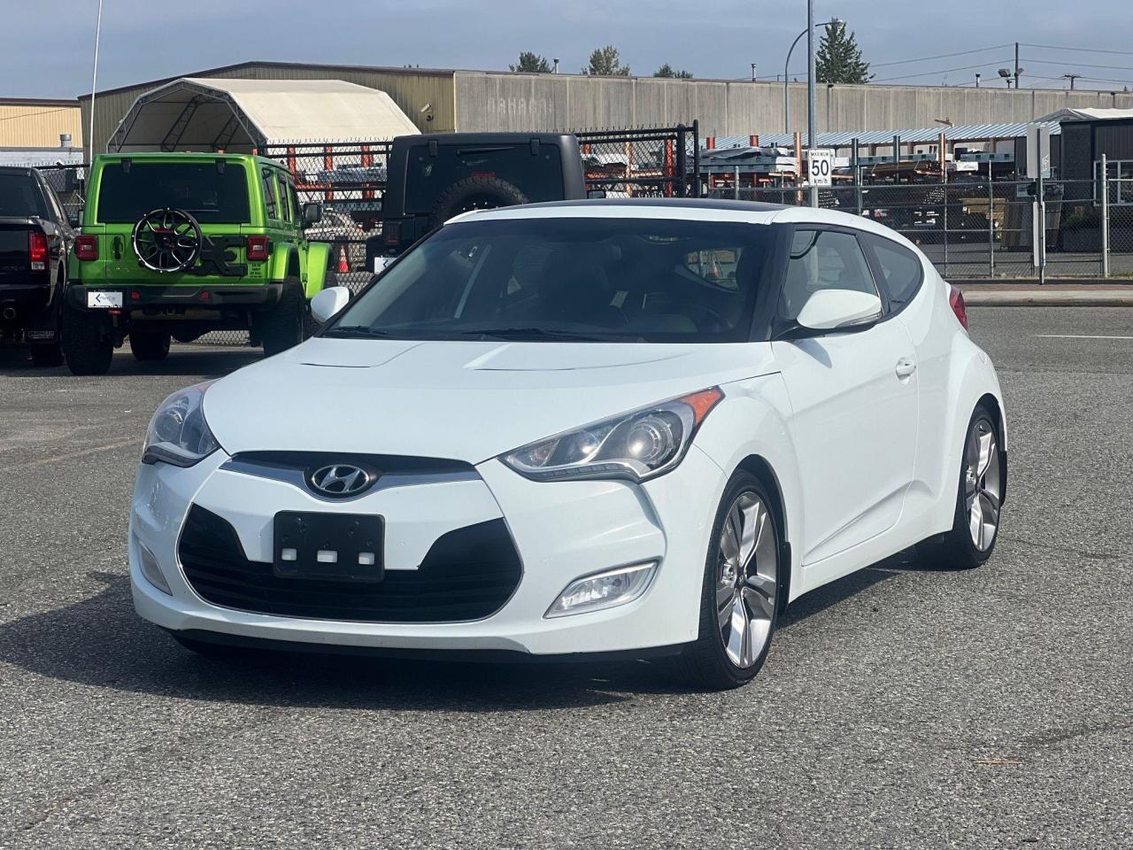 Used 2014 Hyundai Veloster 3dr Cpe Auto w/Tech for sale in Langley, BC