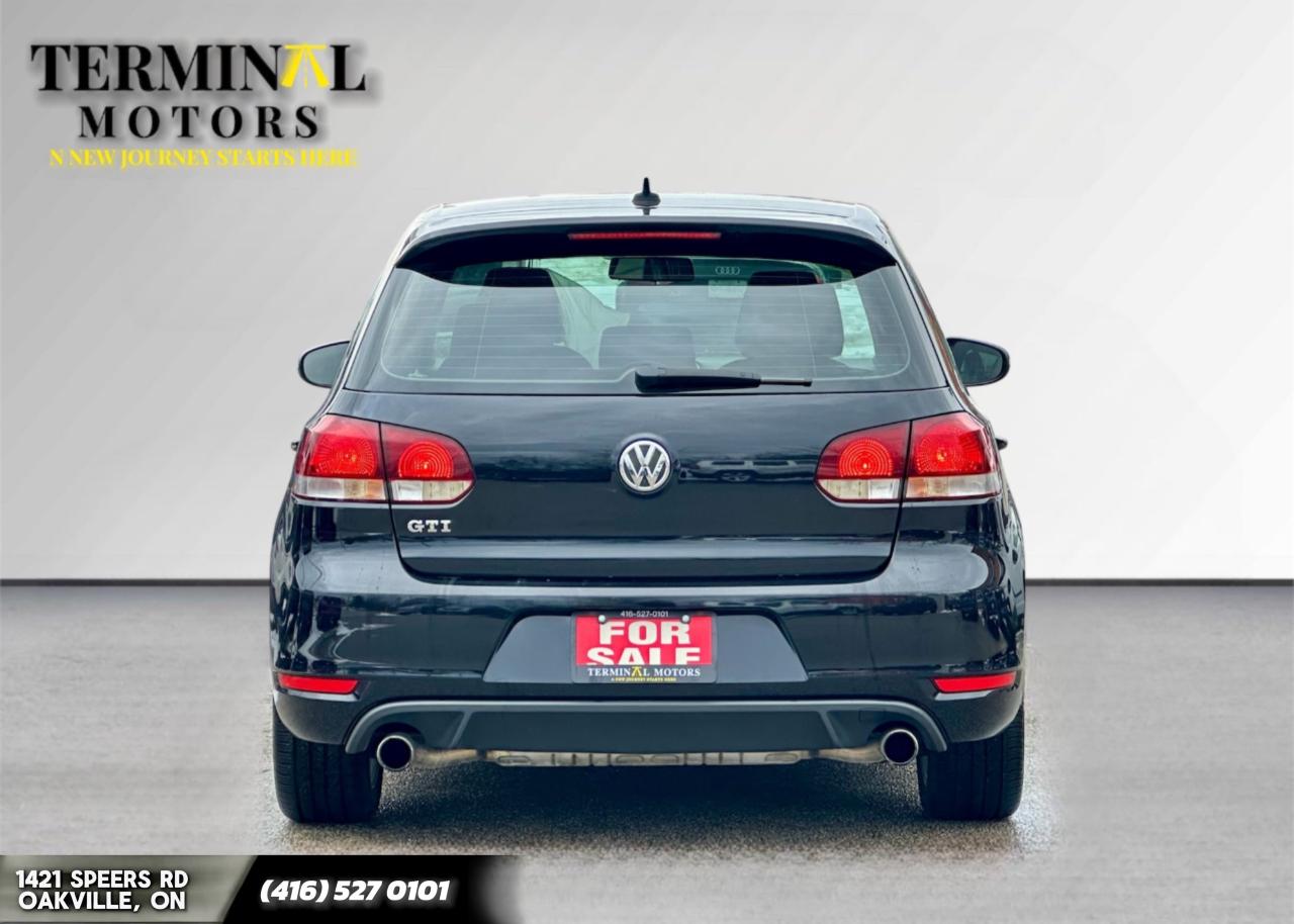 2011 Volkswagen GTI 5dr HB DSG Photo4