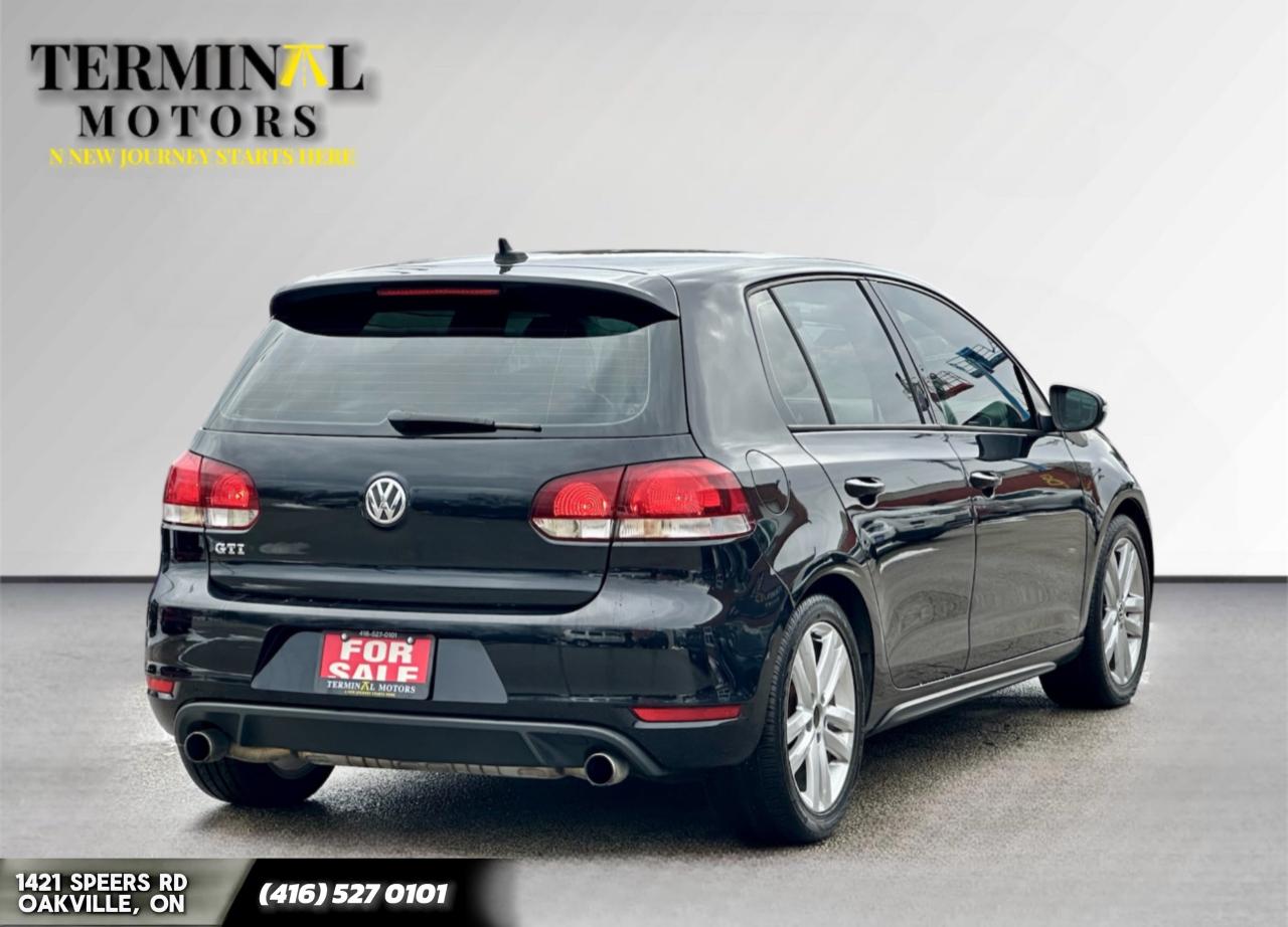 2011 Volkswagen GTI 5dr HB DSG Photo3