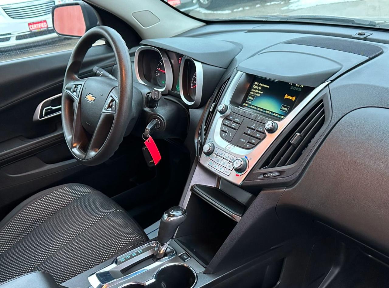 2017 Chevrolet Equinox FWD 4DR LS W/1LS - Photo #12