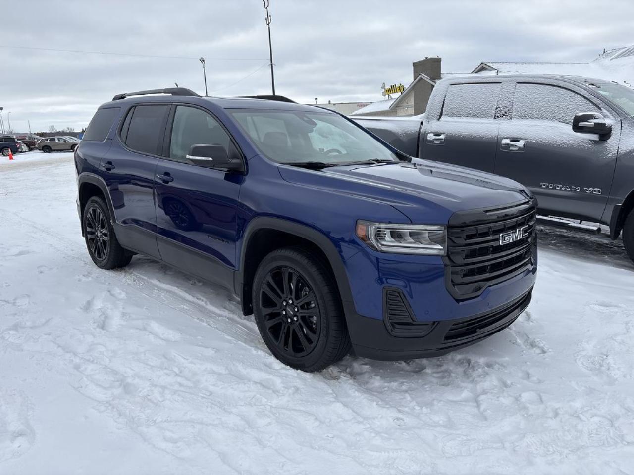 Used 2023 GMC Acadia SLE Elevation for sale in Sherwood Park, AB